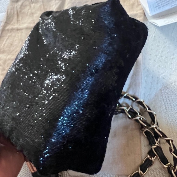 Christian Dior Cosmetic Crossbody Bag - Picture 7 of 8